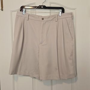 IZOD XFG MEN'S FRONT PLEAT TAN SHORTS SZ 36